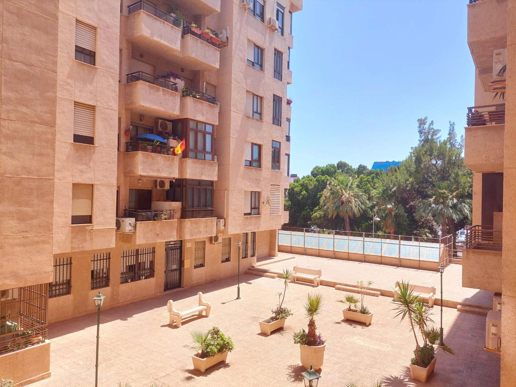 Appartement Piso Museo Del Realismo - Catedral - Alcazaba Con Parking Gratis - Super Wifi à Almería Extérieur photo